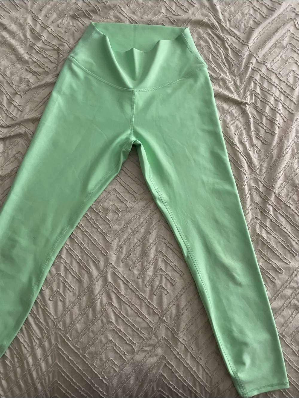 ALO Yoga Mint Green High-Rise Leggings